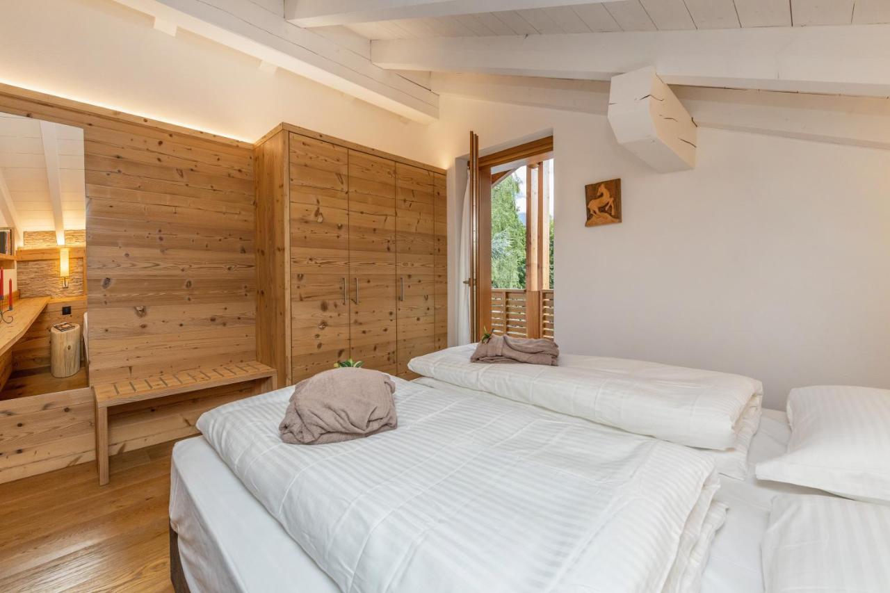 Chalet Mountain Plaza - Apt Greenvalley Pinzolo Eksteriør billede