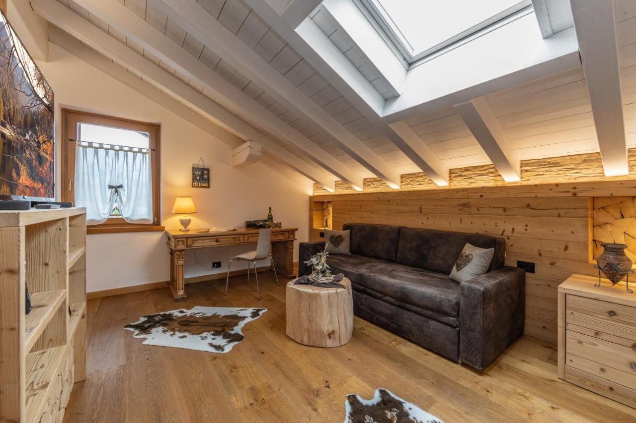 Chalet Mountain Plaza - Apt Greenvalley Pinzolo Eksteriør billede