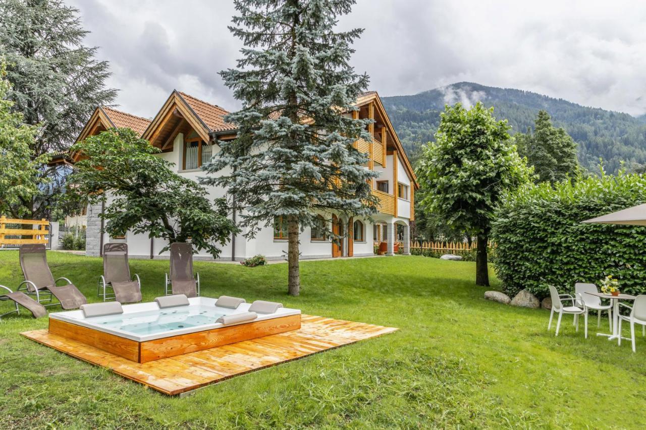 Chalet Mountain Plaza - Apt Greenvalley Pinzolo Eksteriør billede
